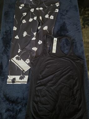 Fabletics Black Floral Leggings and Black Tank Set